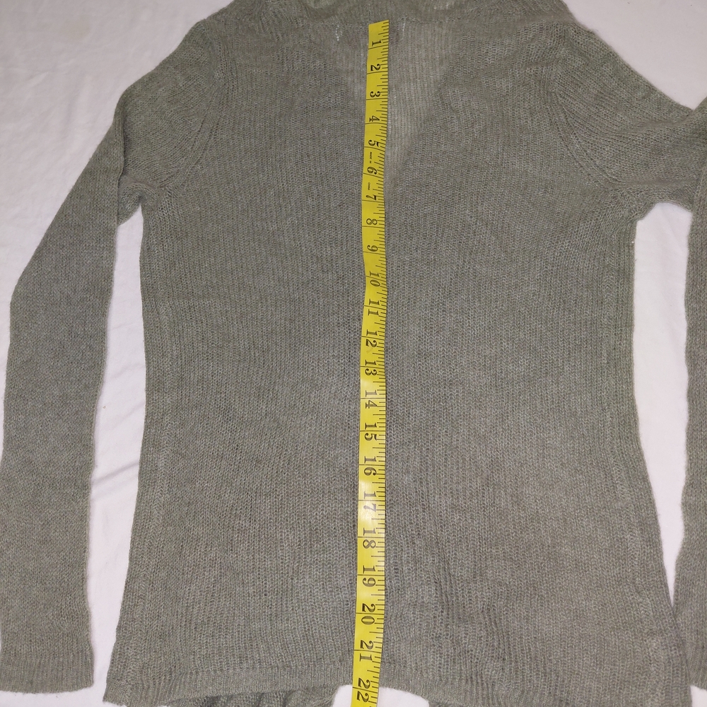 Design History Sage Green Asimetric Cardigan Sz XS 100% Cashmere - Picture 9 of 10